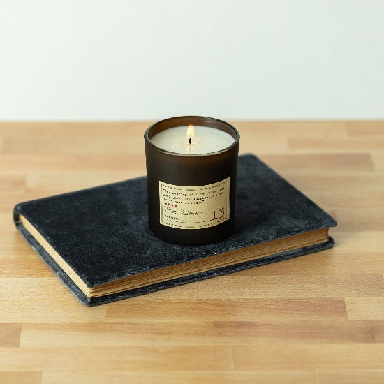Library 6 oz Candle - William Shakespeare Lifestyle