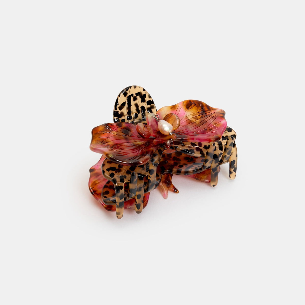 Chunks Orchid Pearl Hair Claw Clip in Cougar on white background