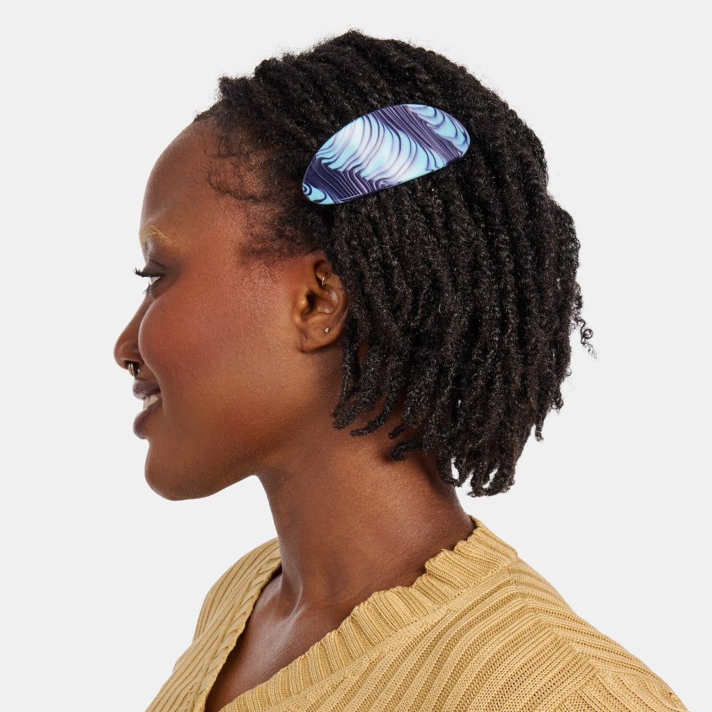 Chunks Oval Hair Clip Barrette in Ripple styled in short hair