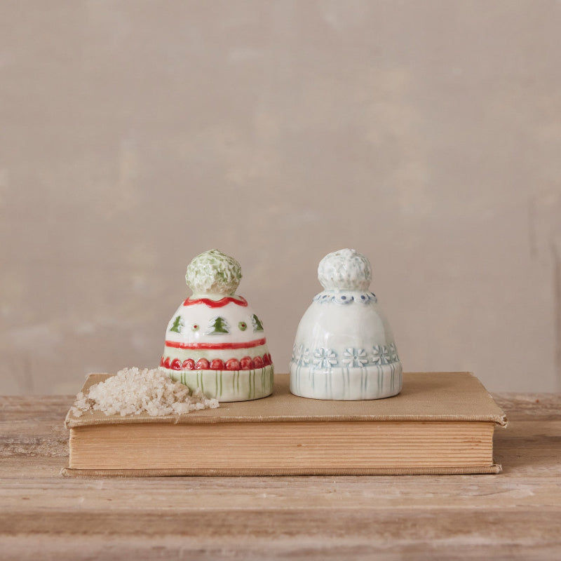 Stoneware Hat Shaped Salt & Pepper Shaker Set