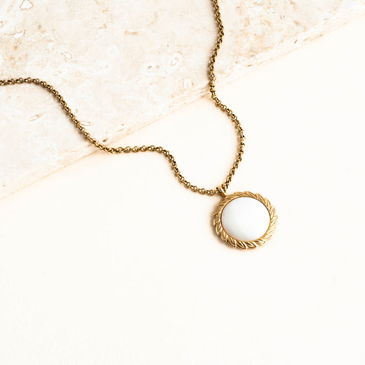 Mother of Pearl - Laurel Pendant Necklace