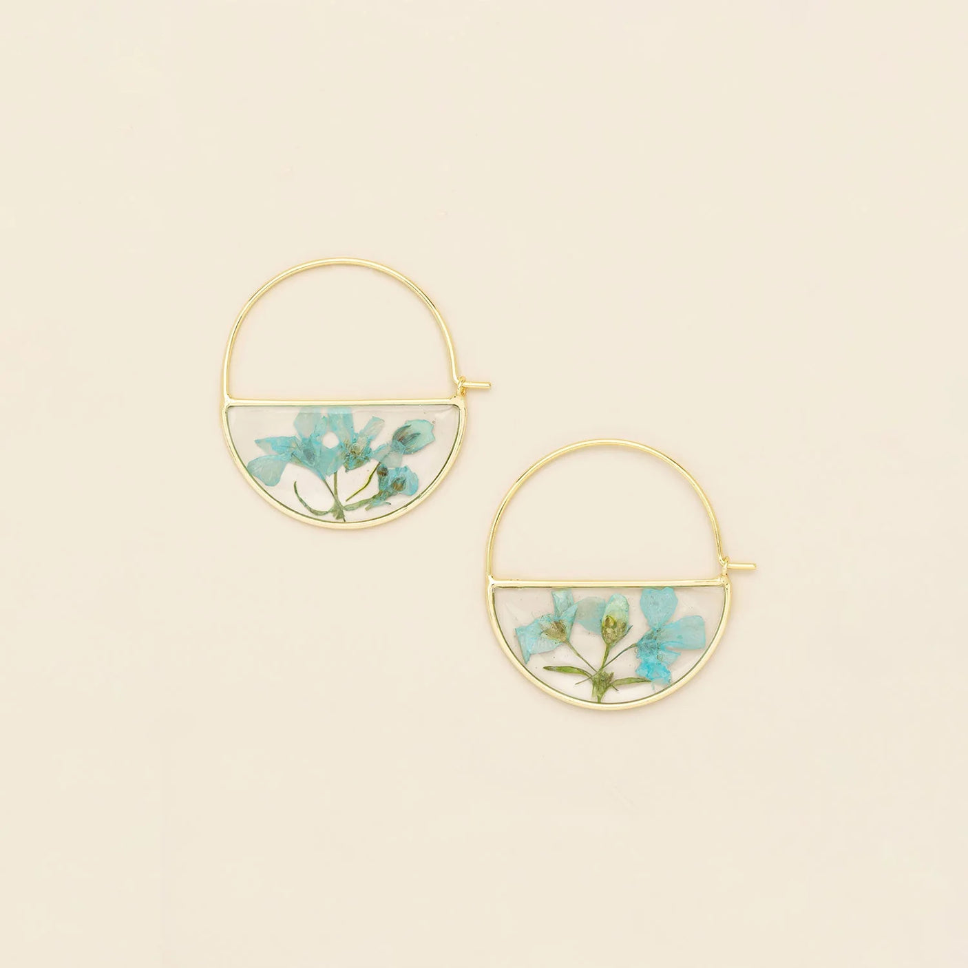Pressed Flower Hoop Earrings - Gold - Blue Baby's Breath