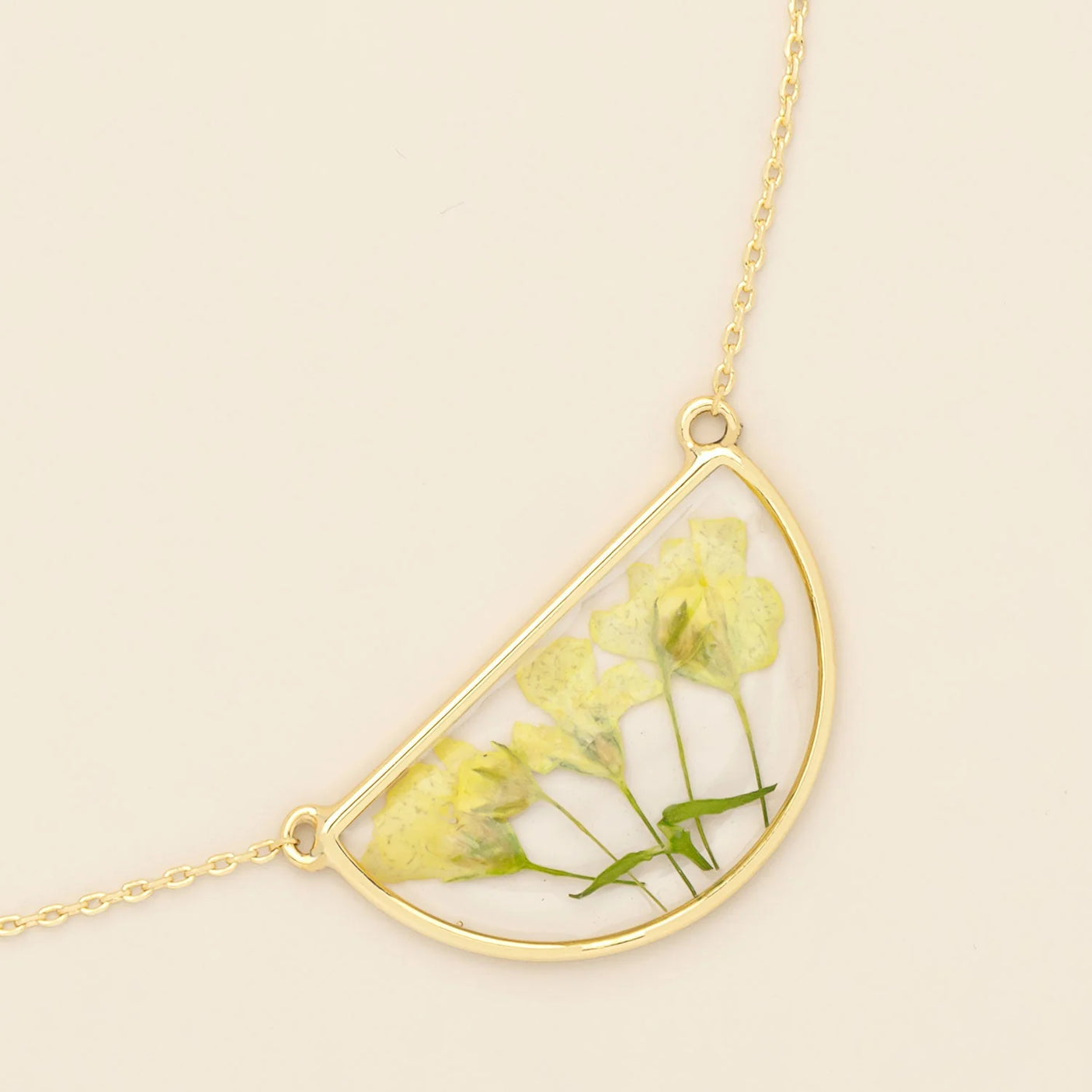 Pressed Flower Necklace - Gold - Yellow Baby's Breath