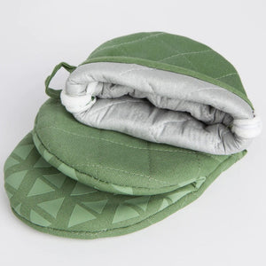 Grabber Oven Mitt - Elm Green Interior