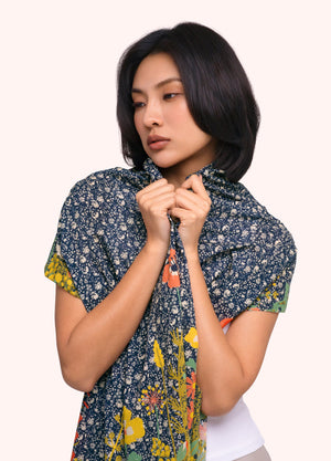 Floral Hedgerow Cotton Poplin Scarf - Blue