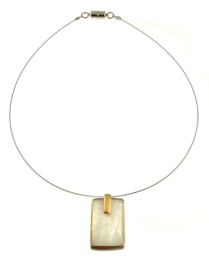 Rectangle Resin Pendant Magnetic Closure Necklace - Gold & White