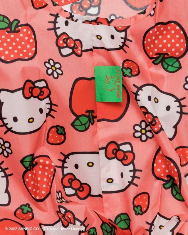 Standard Baggu - Hello Kitty Apple Detail