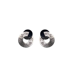 Etched Broken Circle Shell Earrings