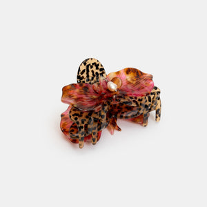 Chunks Orchid Pearl Hair Claw Clip in Cougar on white background